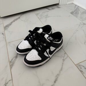 Nike Women’s Panda Dunks